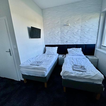 Hotel Lesny Korne Eksteriør billede